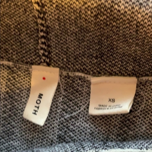 Top - Picture 3 of 3